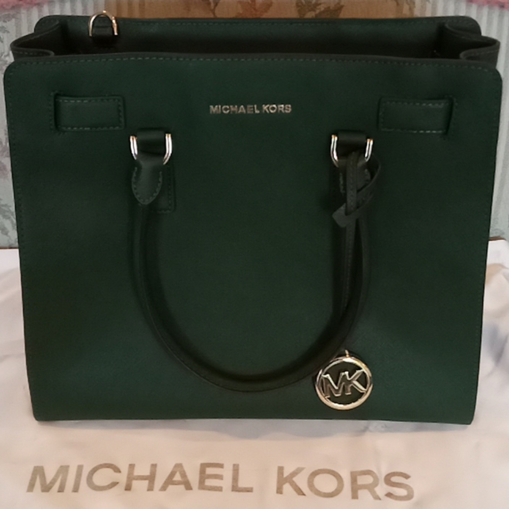 MICHAEL KORS DILLON TOTE BAG NWT MOSS GREEN